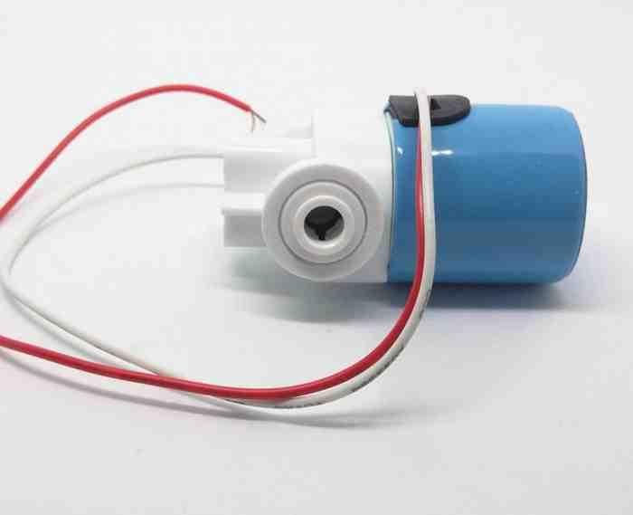 Solenoid Valve 12v 1/4 inch (Blue) - Image 3
